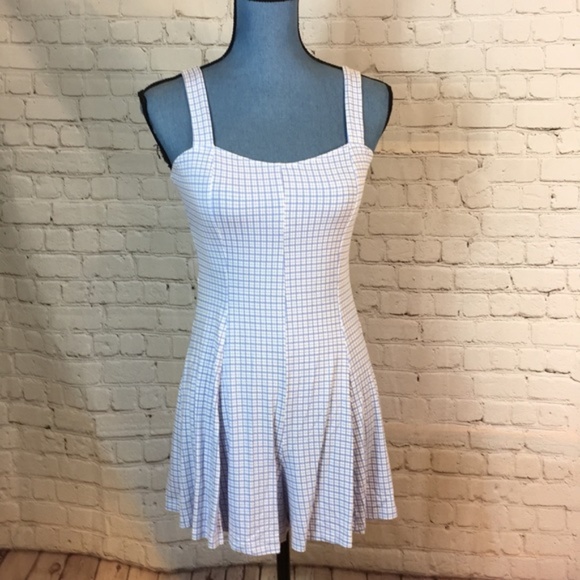 Forever 21 Pants - 5/$25 🔹 Forever 21 Short Romper